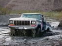 Ford_Bronco_Custom__8646.jpg