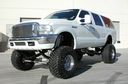 Ford_Excursion_lifted_132549.jpg