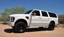 Ford_Excursion_lifted_132556.jpg