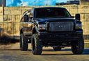 Ford_Excursion_lifted_132573.jpg
