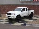 Toyota_Tacoma_Custom_10003.jpg