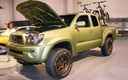 Toyota_Tacoma_Custom_10008.jpg