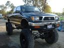 Toyota_Tacoma_Custom_10030.jpg