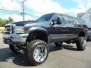Ford_Excursion_lifted_132546.jpg