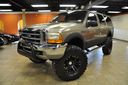 Ford_Excursion_lifted_1342544.jpg